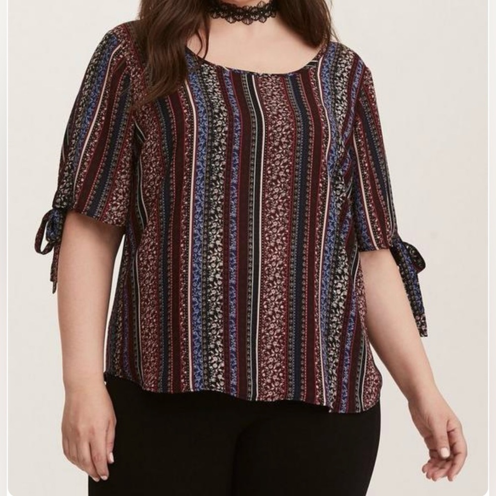 Torrid Boho Print Chiffon Tie Sleeve Blouse Size 1 (14/16)